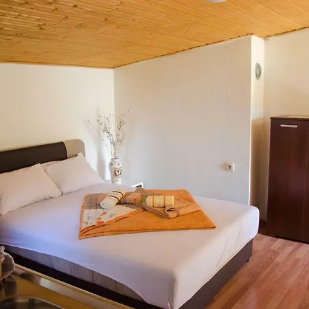 Studio-apartman Milena